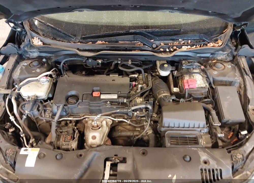 2016 HONDA CIVIC VIN: 2HGFC2F81GH500833
