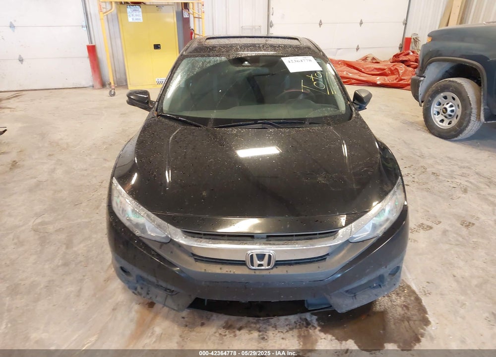 2016 HONDA CIVIC VIN: 2HGFC2F81GH500833