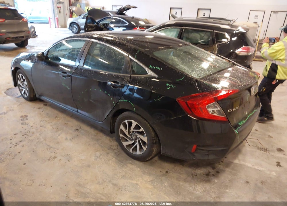 2016 HONDA CIVIC VIN: 2HGFC2F81GH500833
