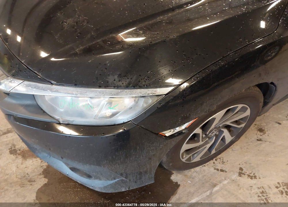 2016 HONDA CIVIC VIN: 2HGFC2F81GH500833
