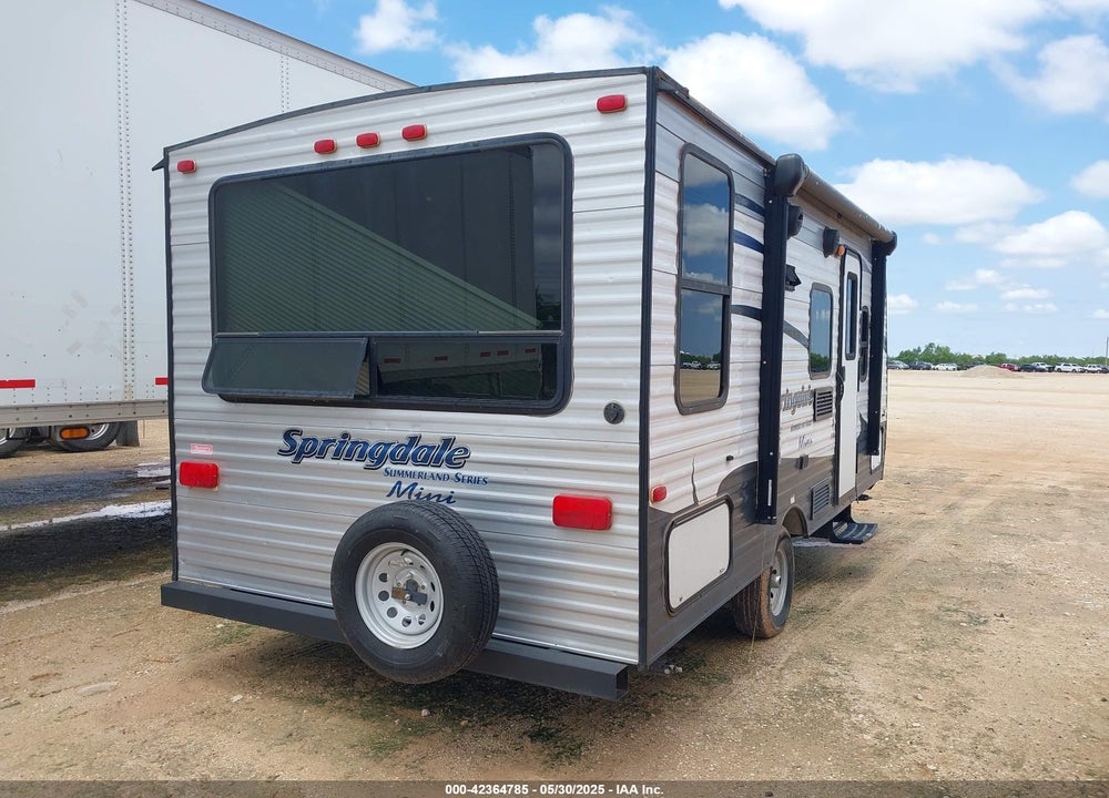 2016 KEY SUMMERLAND VIN: 4YDT1751XG3152930