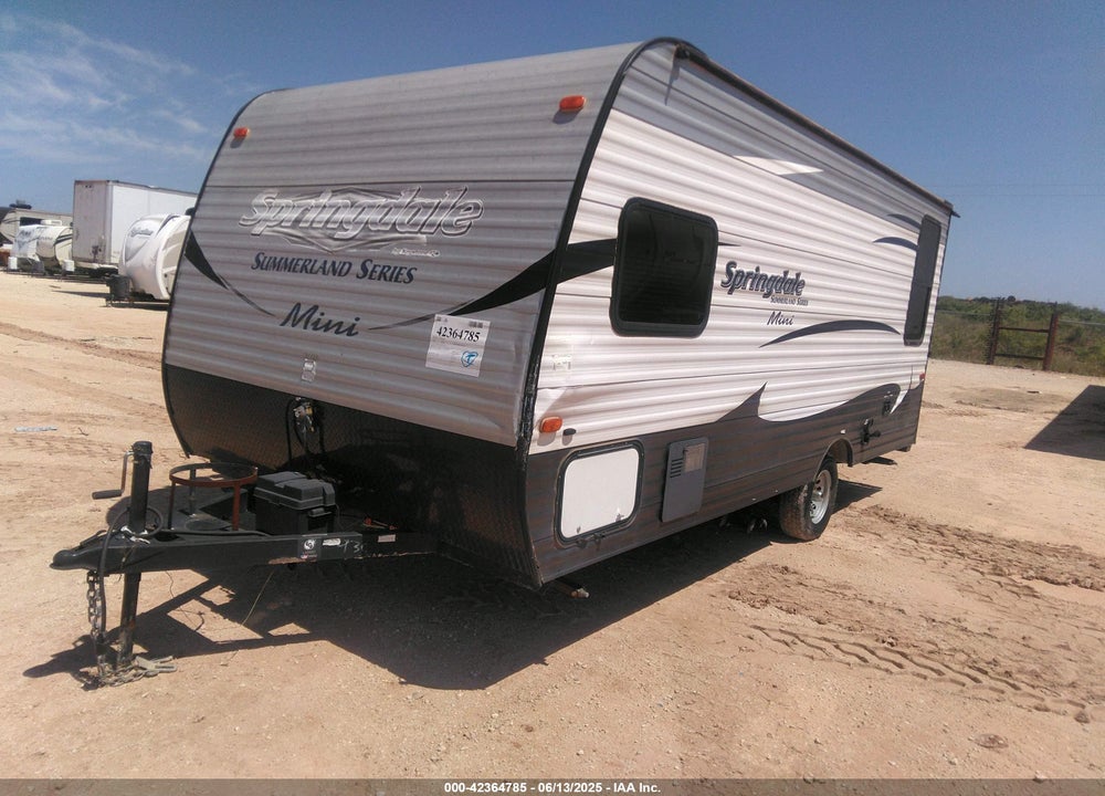 2016 KEY SUMMERLAND VIN: 4YDT1751XG3152930