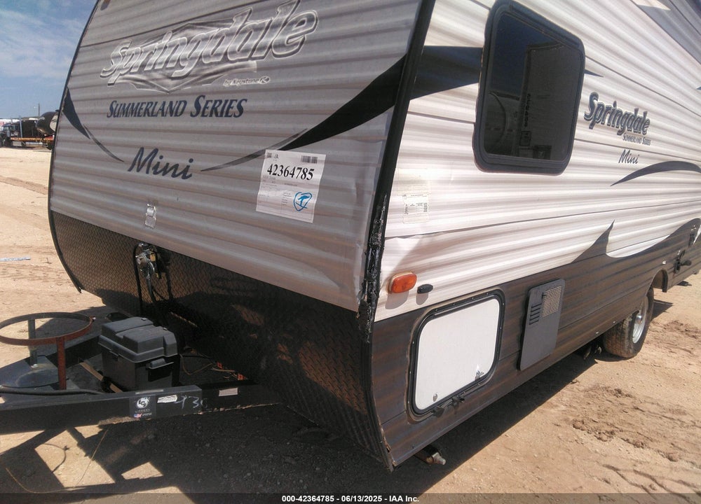 2016 KEY SUMMERLAND VIN: 4YDT1751XG3152930