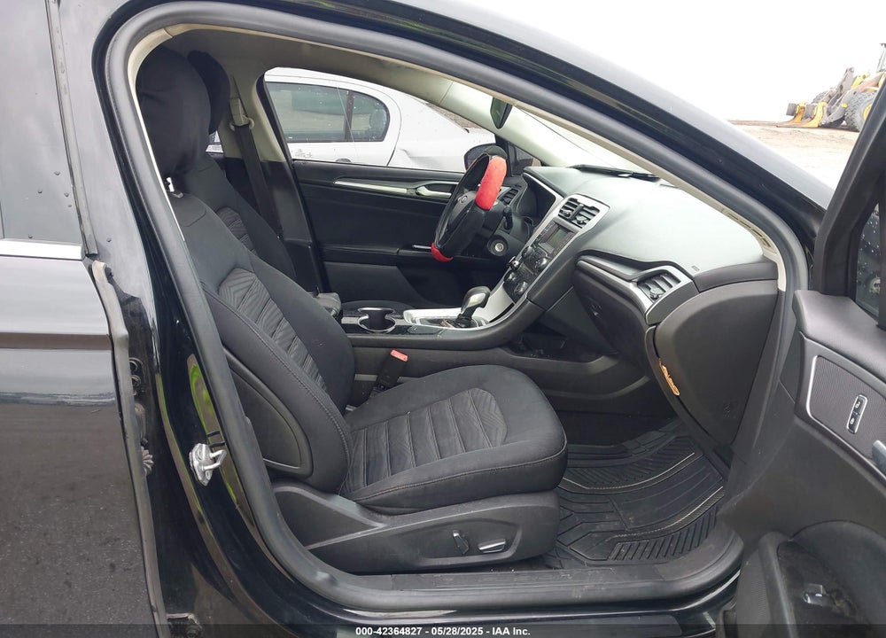 2016 FORD FUSION VIN: 3FA6P0H79GR261683