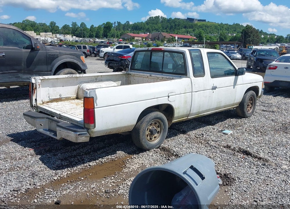 1995 NISSAN TRUCK KING CAB XE VIN: 1N6SD16S9SC381048