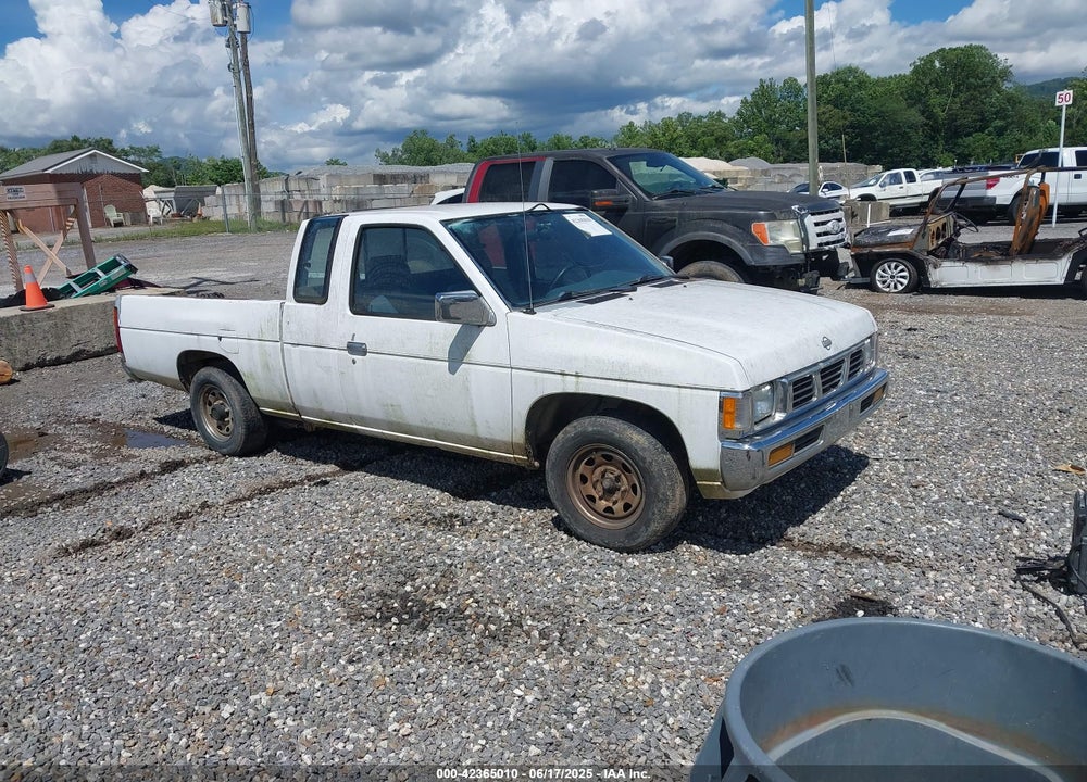 1995 NISSAN TRUCK KING CAB XE VIN: 1N6SD16S9SC381048