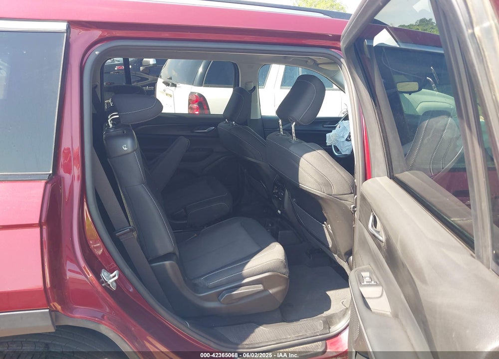 2023 JEEP GRAND CHEROKEE L VIN: 1C4RJKAG2P8861266