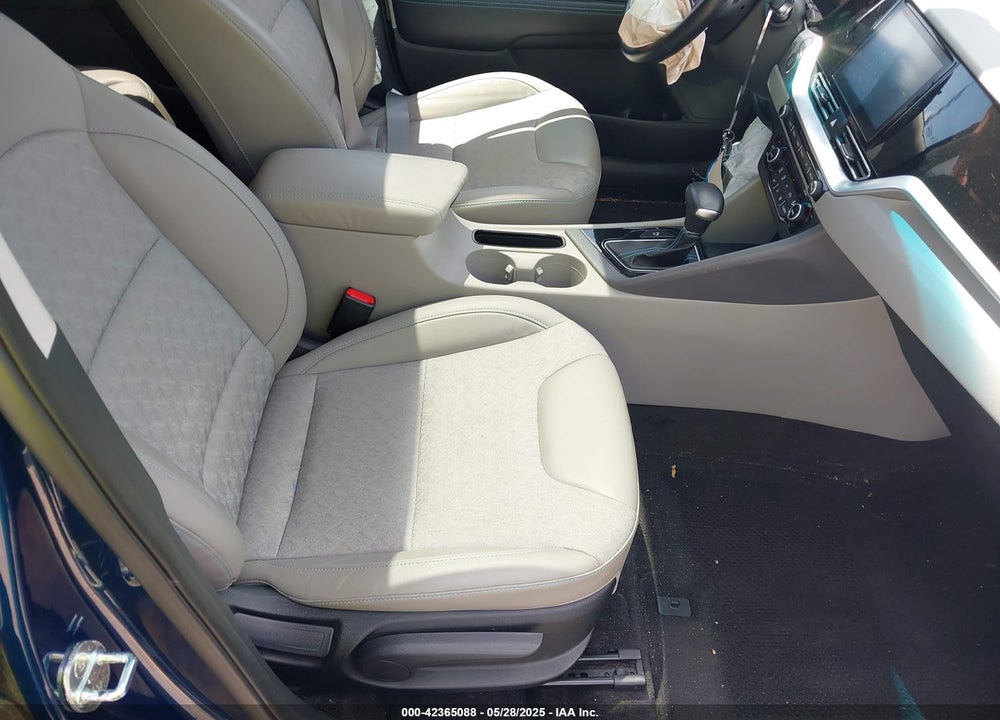 2022 KIA NIRO VIN: KNDCB3LC2N5539938