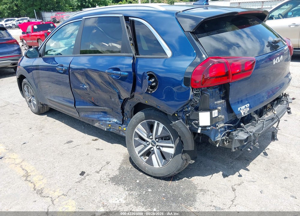 2022 KIA NIRO VIN: KNDCB3LC2N5539938