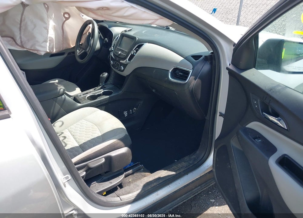 2018 CHEVROLET EQUINOX VIN: 2GNAXHEV2J6290373