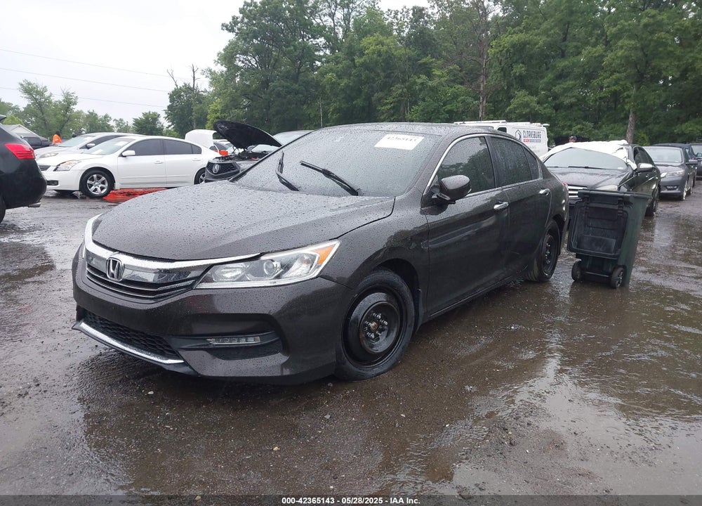 2016 HONDA ACCORD SEDAN VIN: 1HGCR2F92GA151772