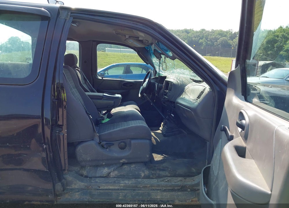2003 FORD F-150 VIN: 1FTRX18W83NA71147