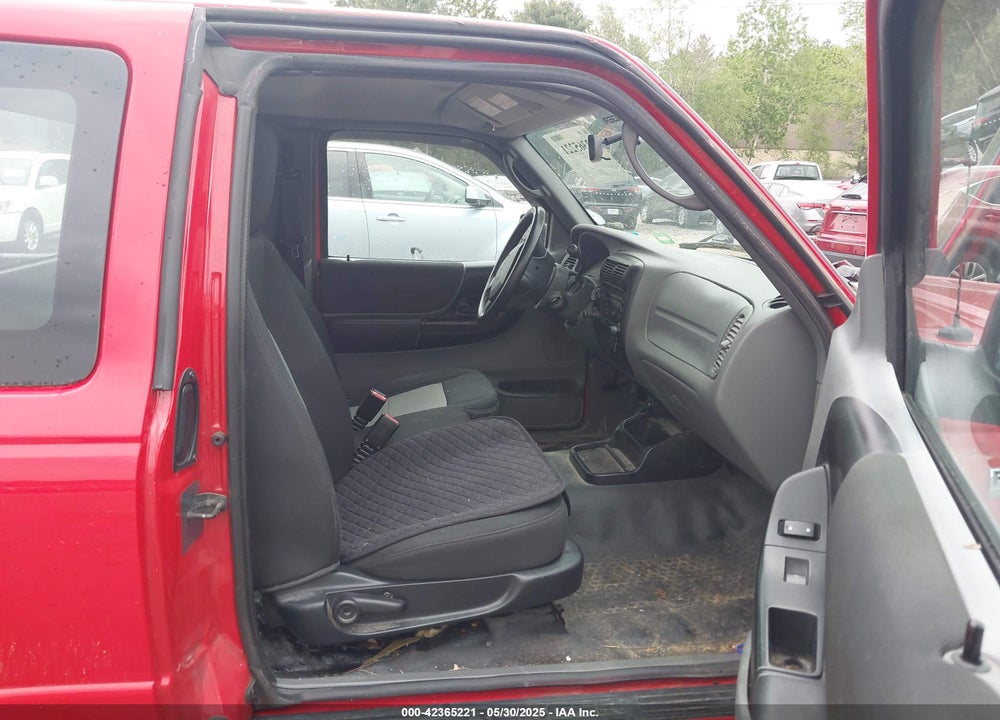 2011 FORD RANGER VIN: 1FTLR4FE0BPA77247