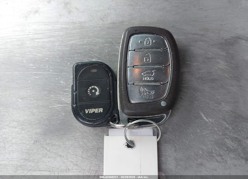2016 HYUNDAI TUCSON SPORT VIN: KM8J3CA2XGU141668