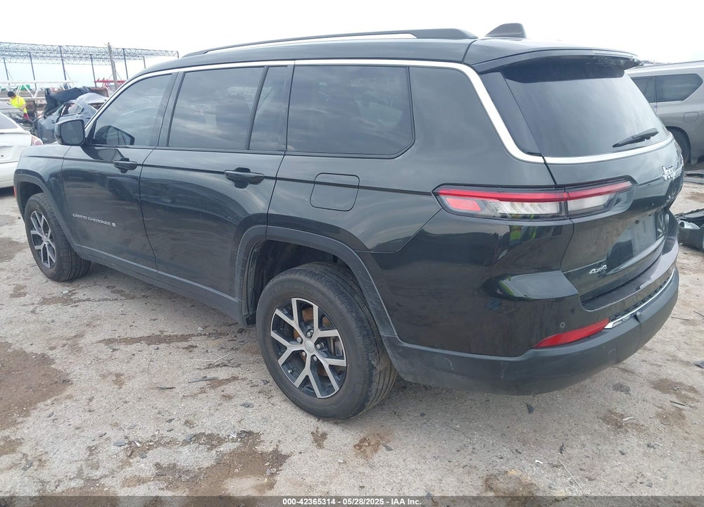 2023 JEEP GRAND CHEROKEE L VIN: 1C4RJKBG2P8841694