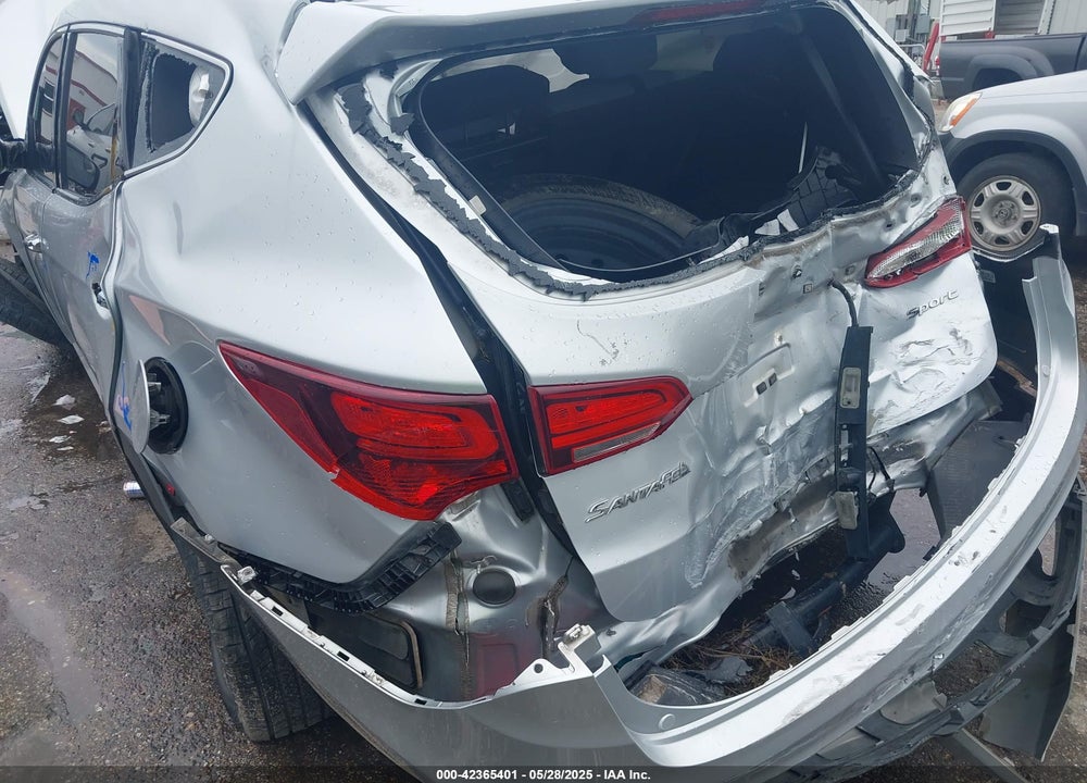 2018 HYUNDAI SANTA FE SPORT VIN: 5XYZT3LB9JG560348