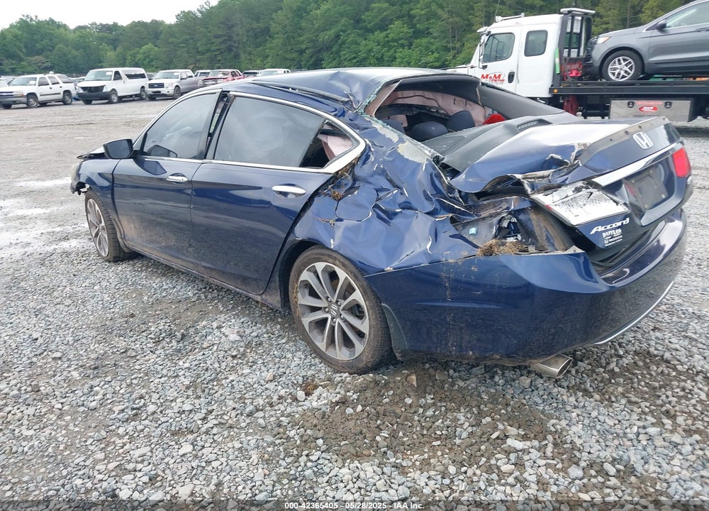 2015 HONDA ACCORD VIN: 1HGCR2F58FA224333
