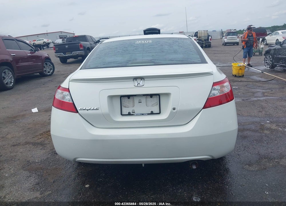 2008 HONDA CIVIC VIN: 2HGFG12688H557387