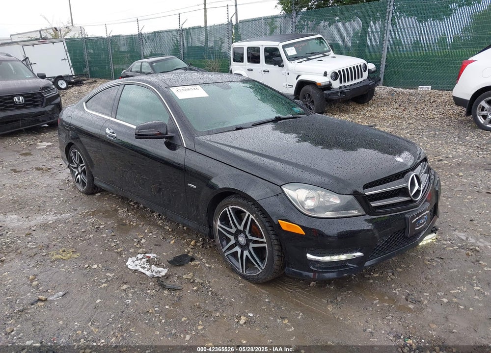 2014 MERCEDES-BENZ C 250 VIN: WDDGJ4HB0EG289247