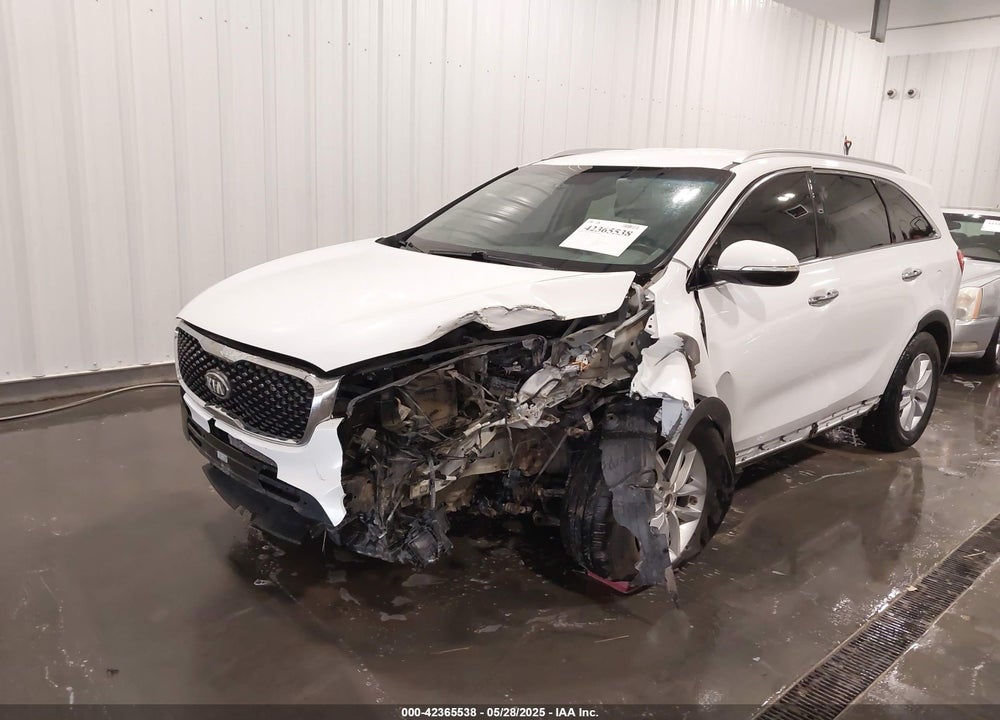 2018 KIA SORENTO VIN: 5XYPGDA30JG427023