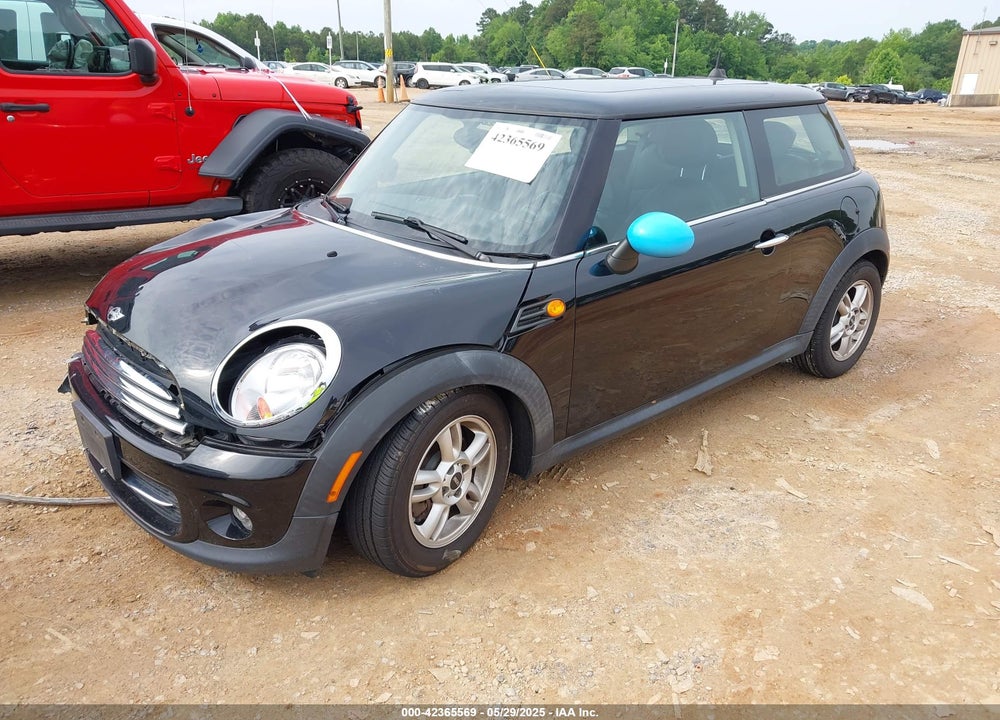 2012 MINI COOPER VIN: WMWSU3C58CT540024