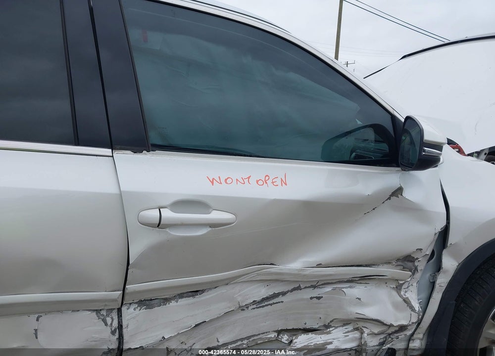 2016 TOYOTA HIGHLANDER VIN: 5TDDKRFHXGS269529