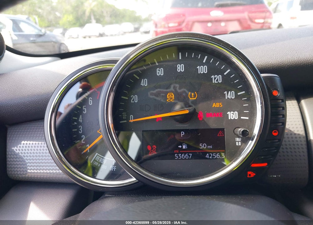 2015 MINI HARDTOP VIN: WMWXS5C51FT827510