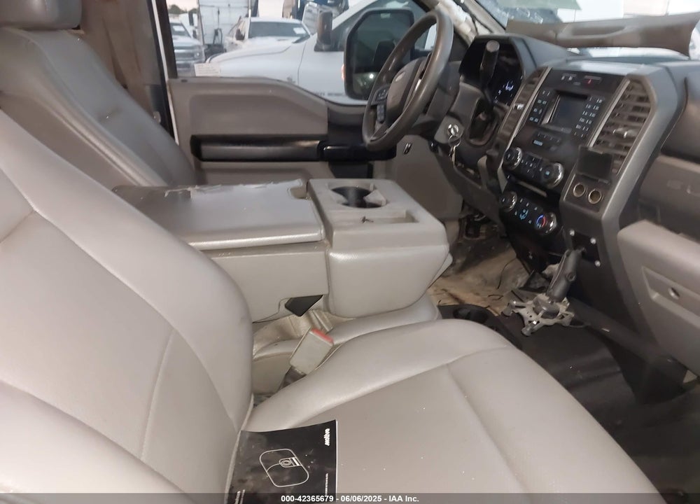 2018 FORD F-350 XL VIN: 1FT7W3AT3JEC82534