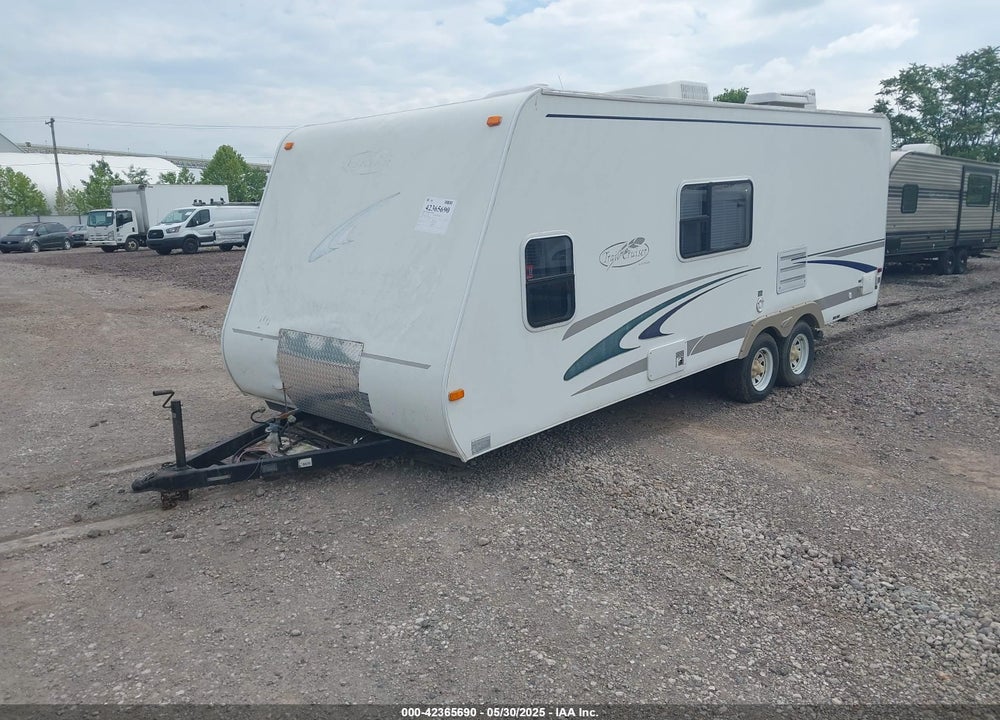 2004 R-VISION TRAILCRUISER VIN: 4WYH02G2141702260