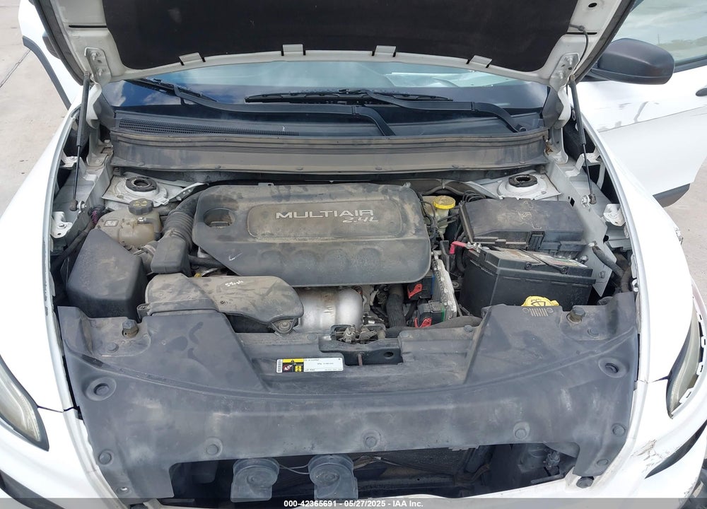 2014 JEEP CHEROKEE VIN: 1C4PJLAB3EW228379