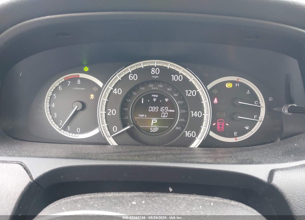 2015 HONDA ACCORD VIN: 1HGCR2F77FA126119