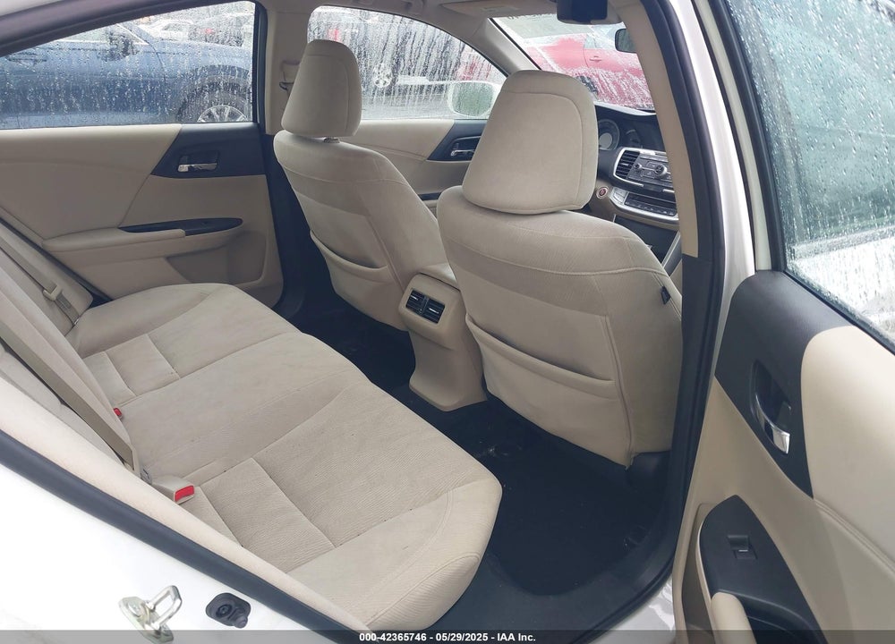 2015 HONDA ACCORD VIN: 1HGCR2F77FA126119
