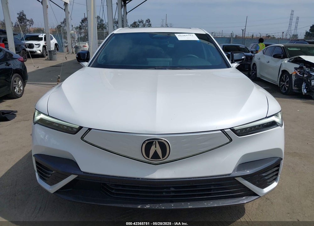 2024 ACURA ZDX VIN: 4W5KHMRK8RZ519144