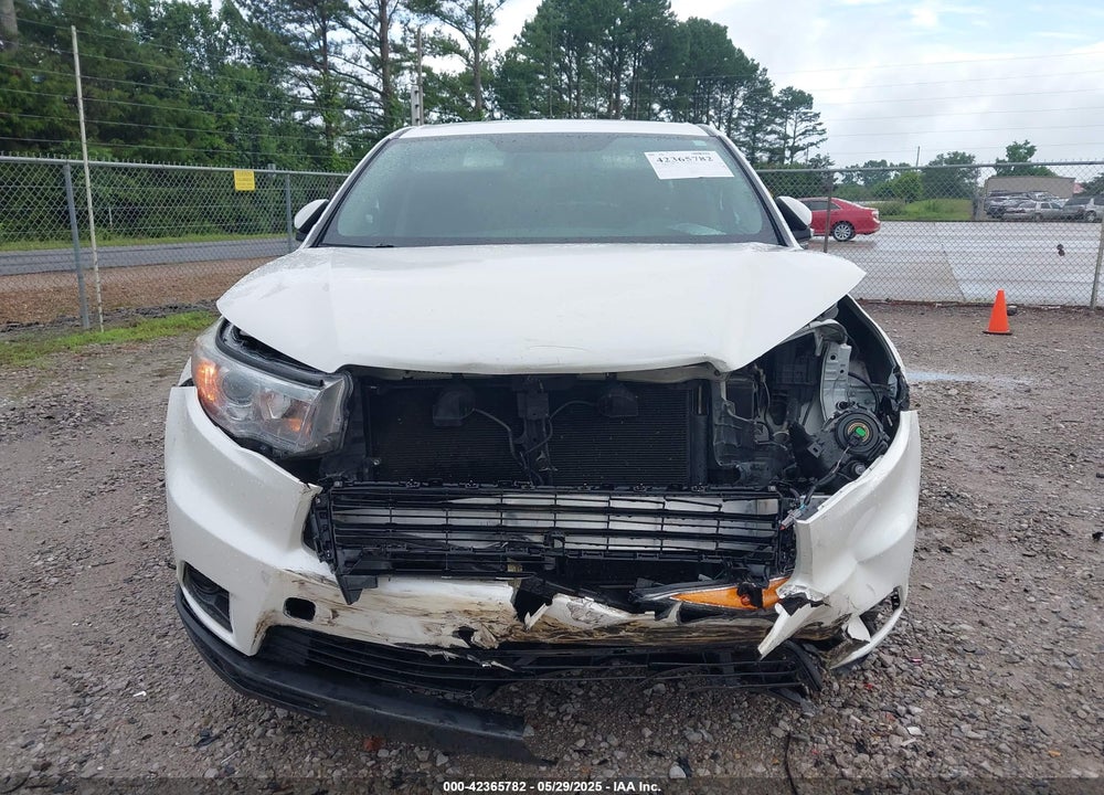 2015 TOYOTA HIGHLANDER LE V6 VIN: 5TDZKRFH0FS063060