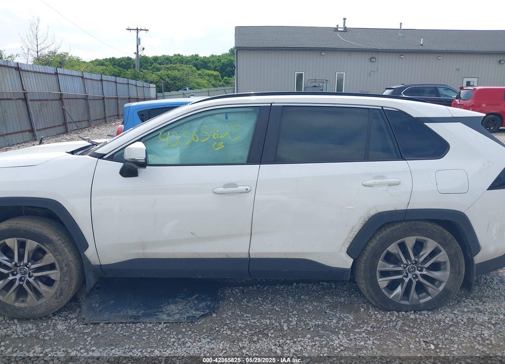 2020 TOYOTA RAV4 VIN: 2T3A1RFV9LC069487