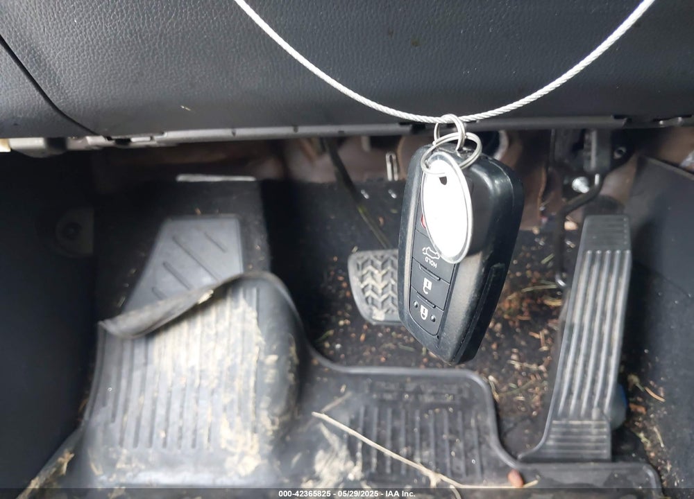 2020 TOYOTA RAV4 VIN: 2T3A1RFV9LC069487