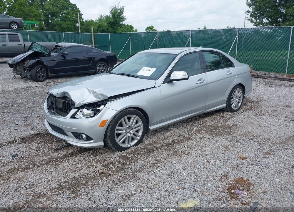 2009 MERCEDES-BENZ C 300 LUXURY/SPORT VIN: WDDGF54X39R048883