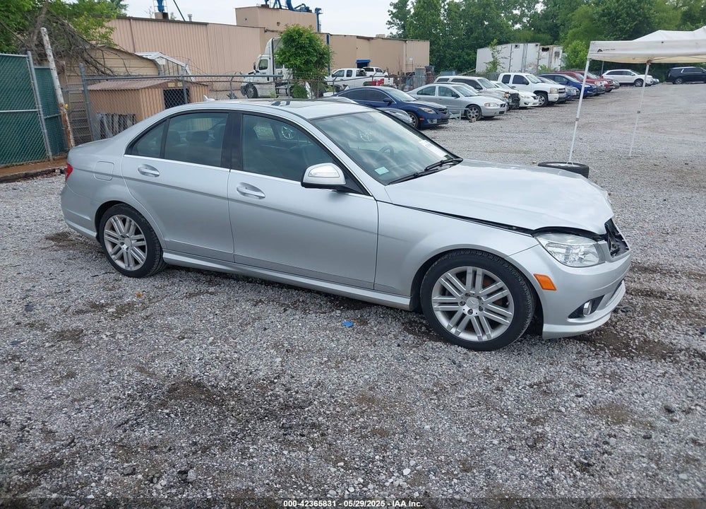 2009 MERCEDES-BENZ C 300 LUXURY/SPORT VIN: WDDGF54X39R048883