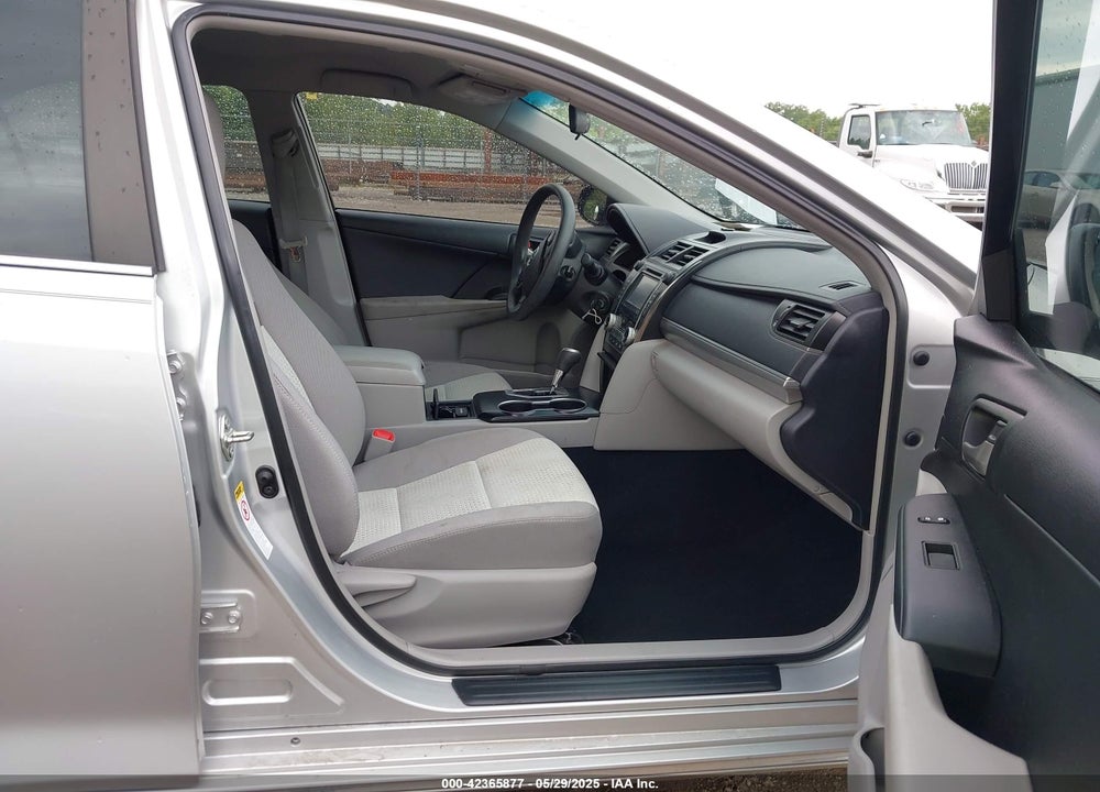 2014 TOYOTA CAMRY LE VIN: 4T4BF1FK1ER409941