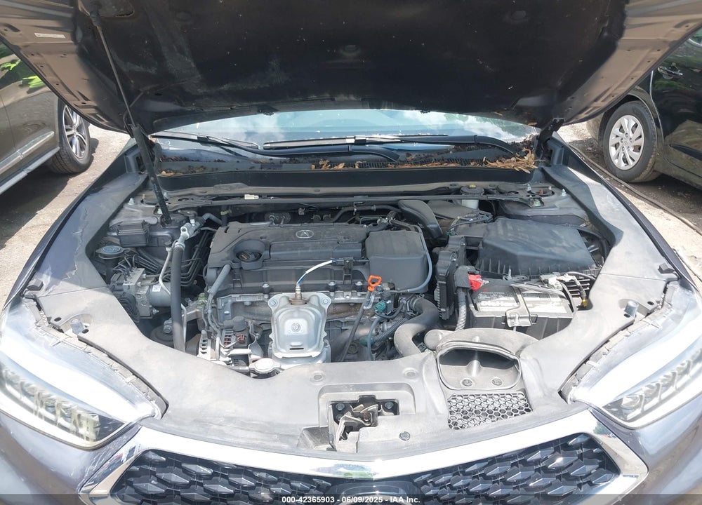 2018 ACURA TLX VIN: 19UUB1F35JA008837