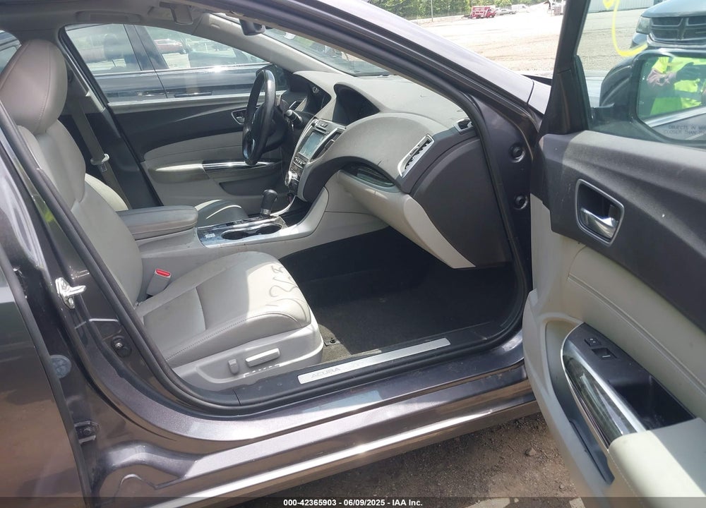 2018 ACURA TLX VIN: 19UUB1F35JA008837