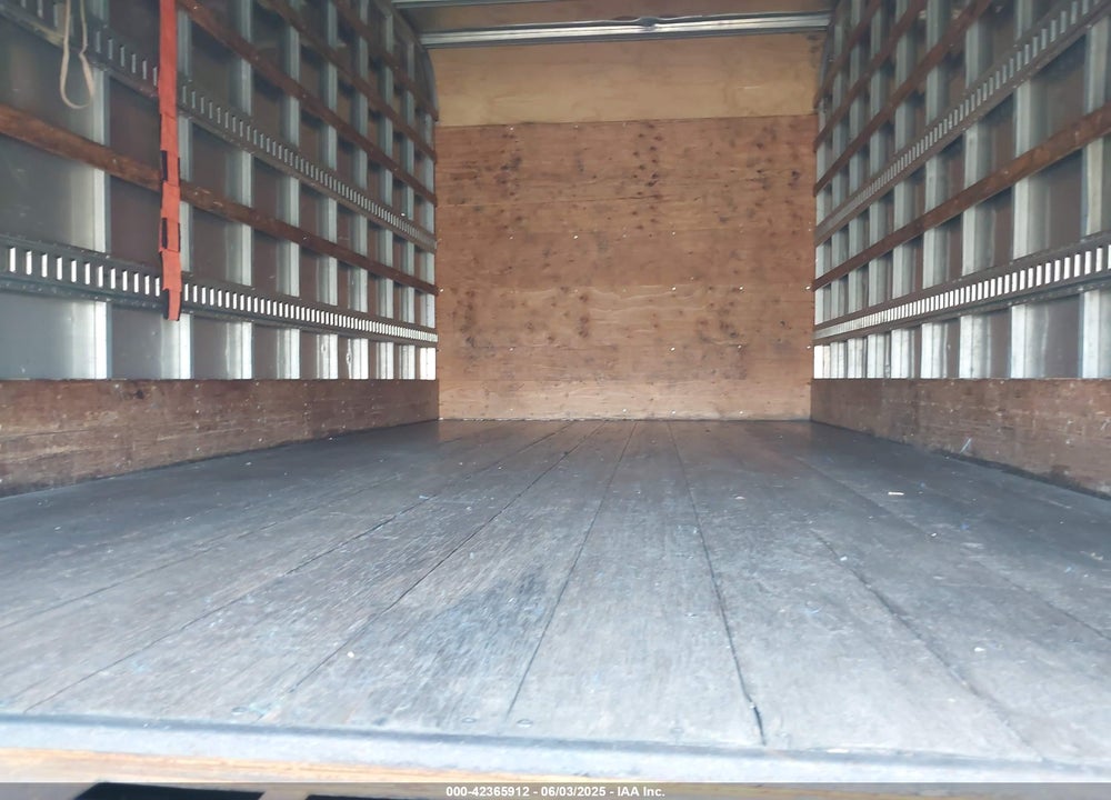 2014 ISUZU NPR HD DSL REG AT VIN: JALC4W16XE7000575
