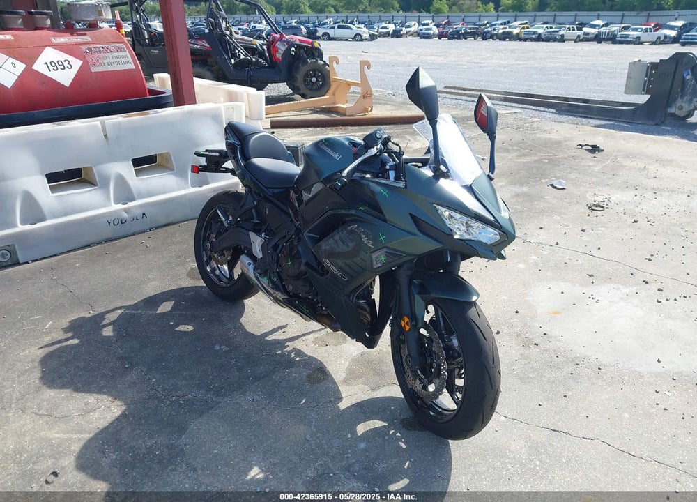2025 KAWASAKI EX650 P VIN: ML5EXEP11SDAE9516