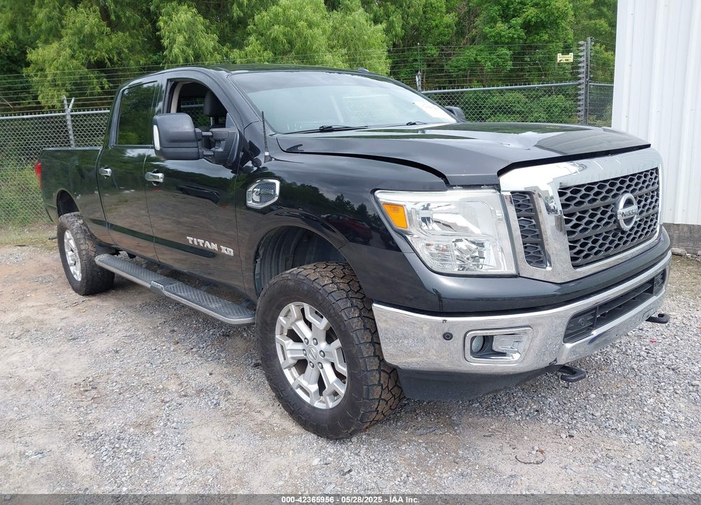 2017 NISSAN TITAN XD SV DIESEL VIN: 1N6BA1F40HN508275