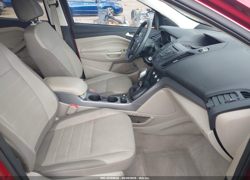 2015 FORD ESCAPE VIN: 1FMCU0GXXFUC61685