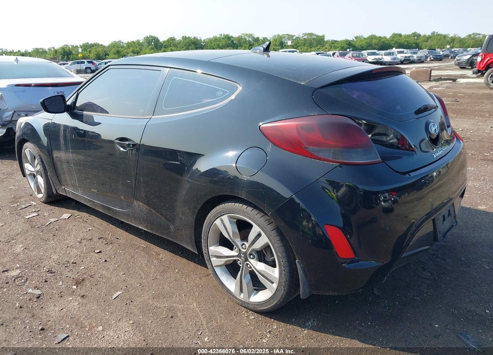 2014 HYUNDAI VELOSTER VIN: KMHTC6AD4EU185738