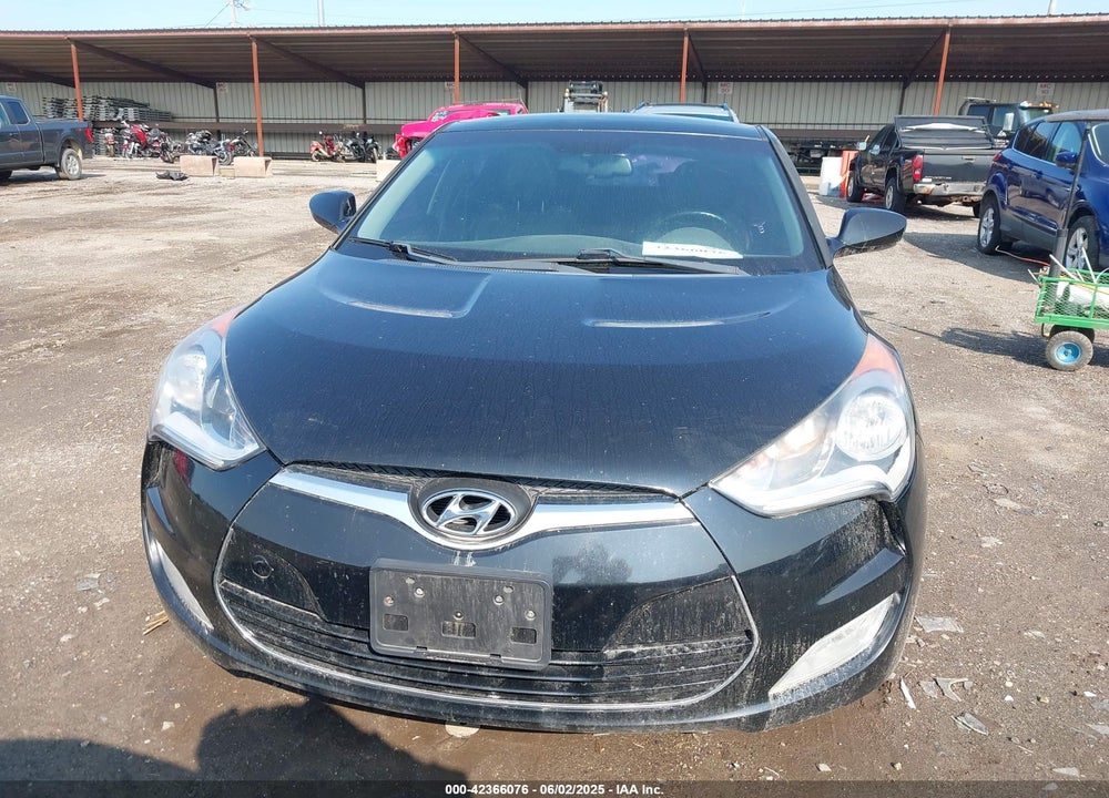 2014 HYUNDAI VELOSTER VIN: KMHTC6AD4EU185738