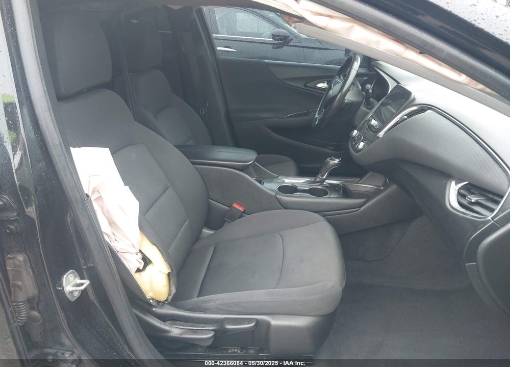 2016 CHEVROLET MALIBU VIN: 1G1ZE5ST8GF177859