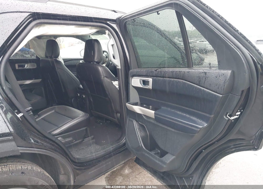 2023 FORD EXPLORER VIN: 1FMSK8FH2PGC07369