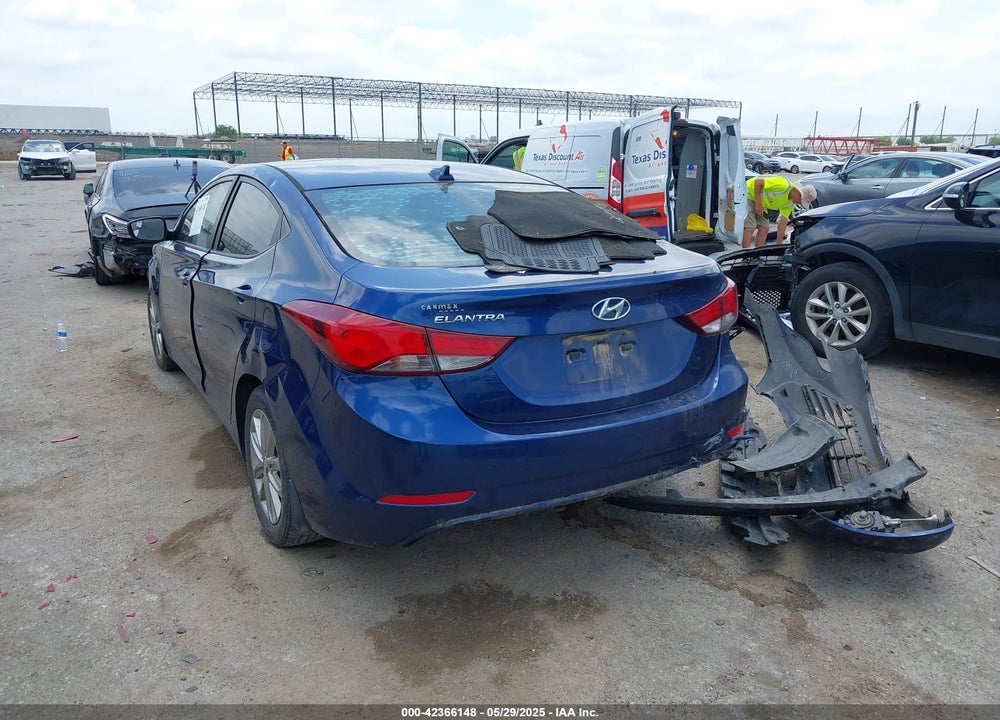 2016 HYUNDAI ELANTRA VIN: 5NPDH4AE9GH667349